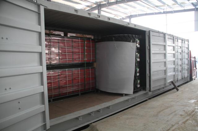 What are the unique advantages of open side containers?