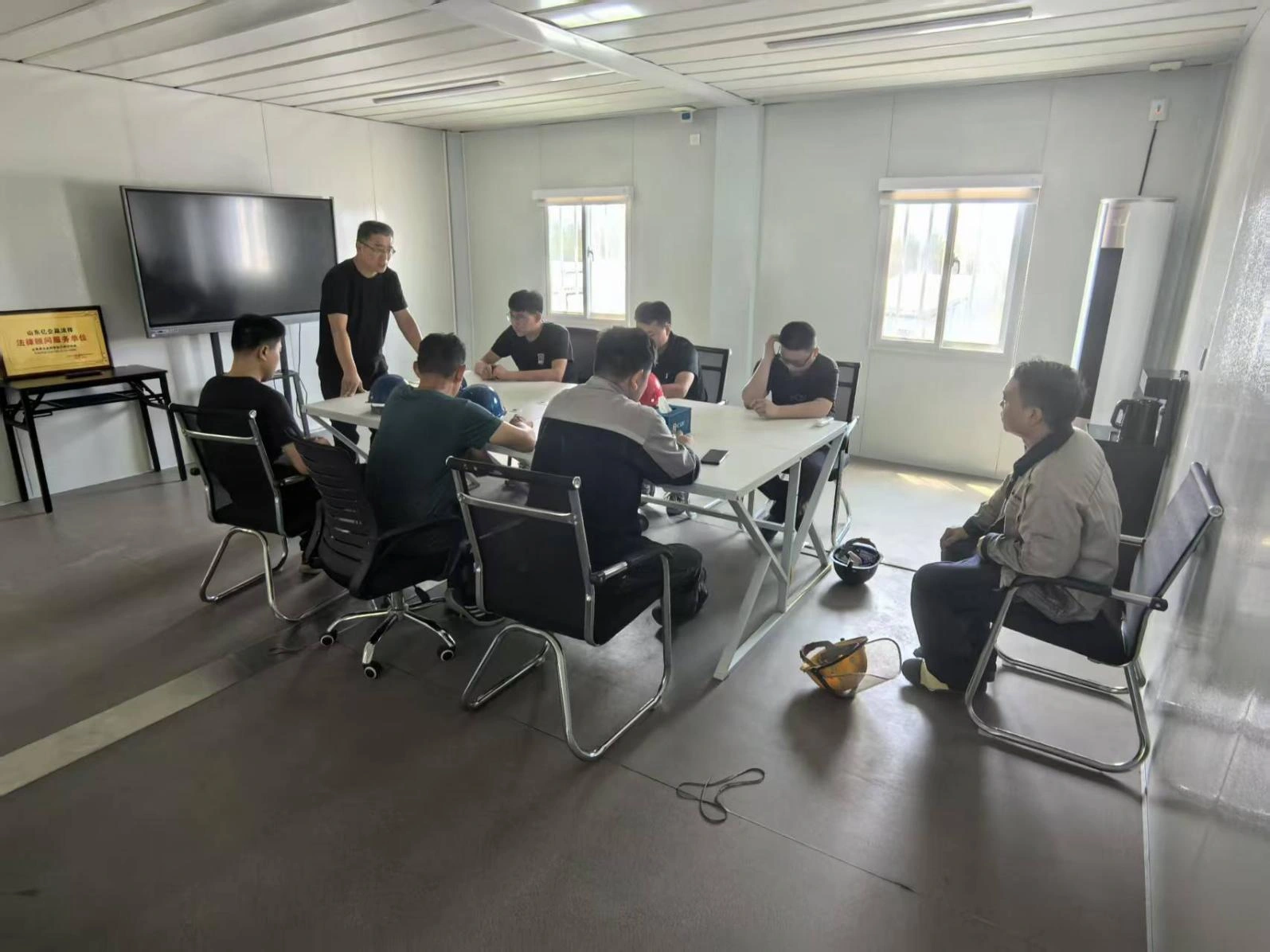 Strengthening the Foundation of Workplace Safety with Specialized Safety Training for Team Leaders