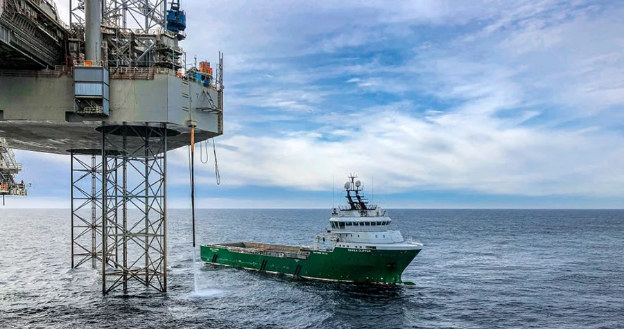 Why is the offshore container much more expensive than the standard shipping container?